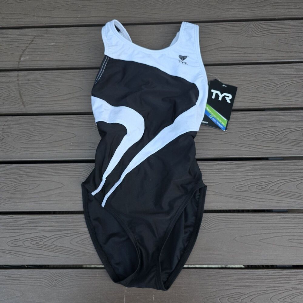 TYR Durafast Women's Alliance MaxBack 1pc Swimsuit Black/White Size 28 NEW